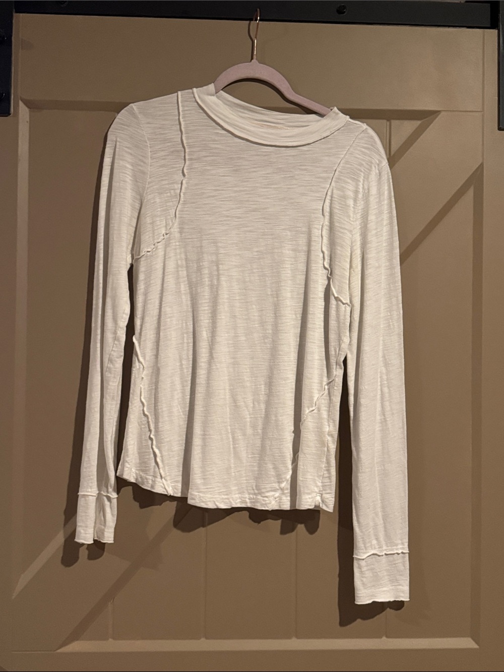 Pilcro Cream Long-Sleeve Raw-Trim Crew Neck Top